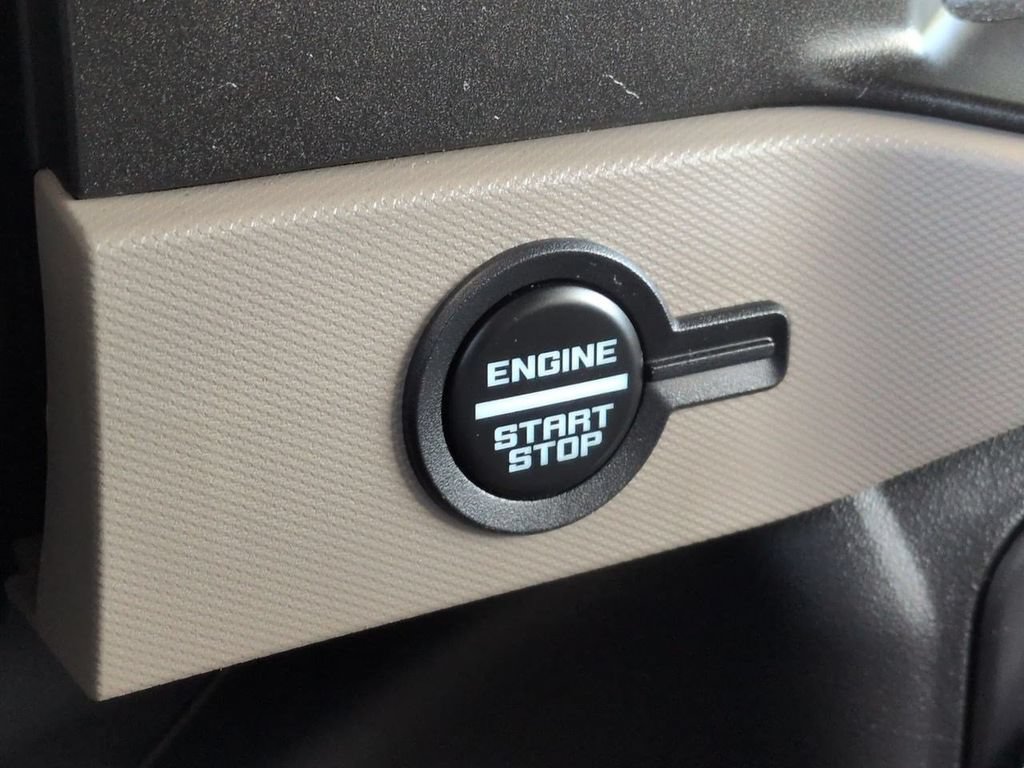 Certified 2023 Ford Bronco Wildtrak AWD/4WD image 15