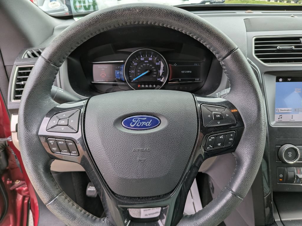 Certified 2019 Ford Explorer XLT w/ Equipment Group 201A FWD image 25