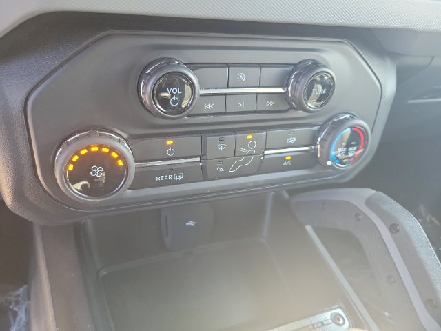 Certified 2022 Ford Bronco Big Bend AWD/4WD image 29