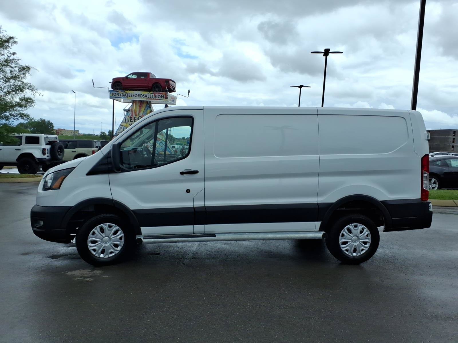 Certified 2025 Ford Transit 250 Low Roof w/ Exterior Upgrade Package RWD image 6