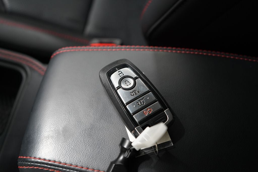 Certified 2025 Ford Mustang Mach-E Premium w/ Sport Appearance Package AWD/4WD image 32