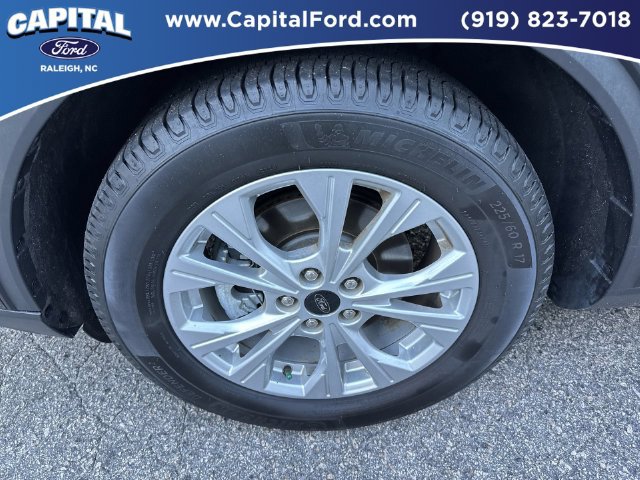 Certified 2023 Ford Escape Active FWD image 13