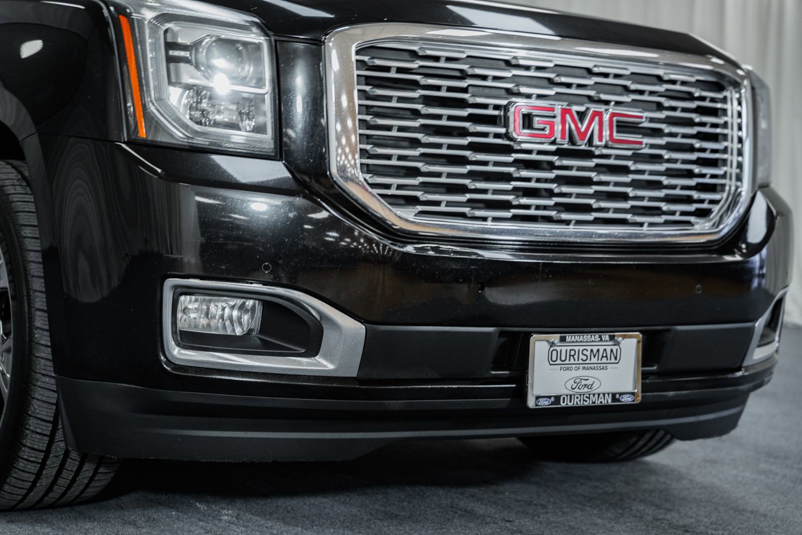 Used 2018 GMC Yukon Denali image 17
