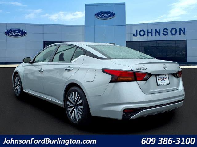 Used 2023 Nissan Altima 2.5 SV FWD image 5