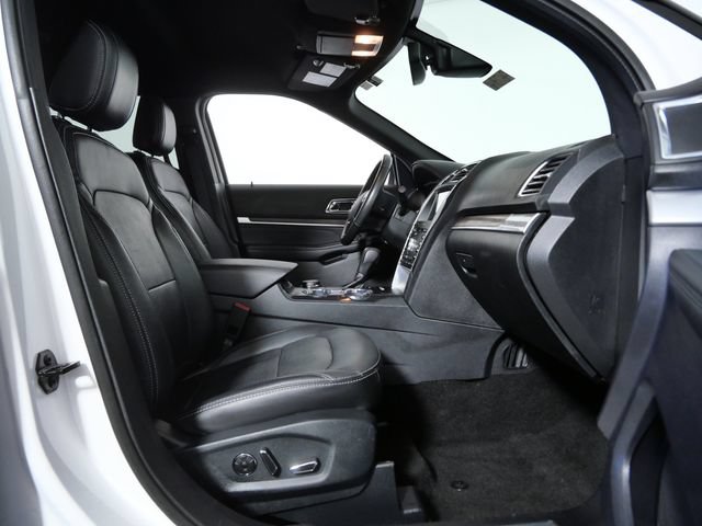 Certified 2018 Ford Explorer Limited w/ Equipment Group 301A AWD/4WD image 7