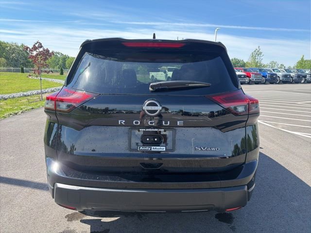 Used 2024 Nissan Rogue SV w/ SV Premium Package AWD/4WD image 8
