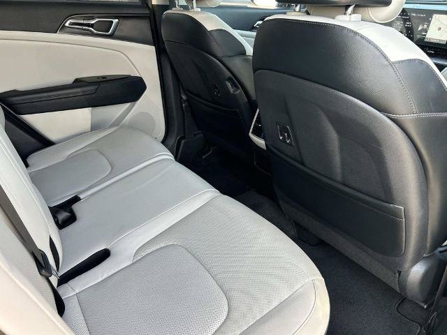 Used 2023 Kia Sportage EX FWD image 20