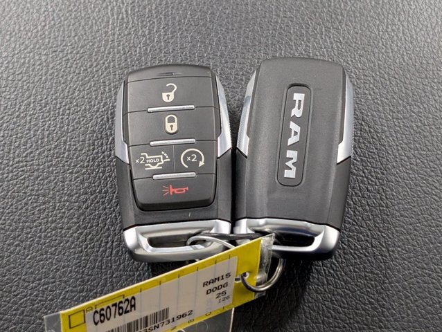Used 2025 RAM 1500 Big Horn AWD/4WD image 30