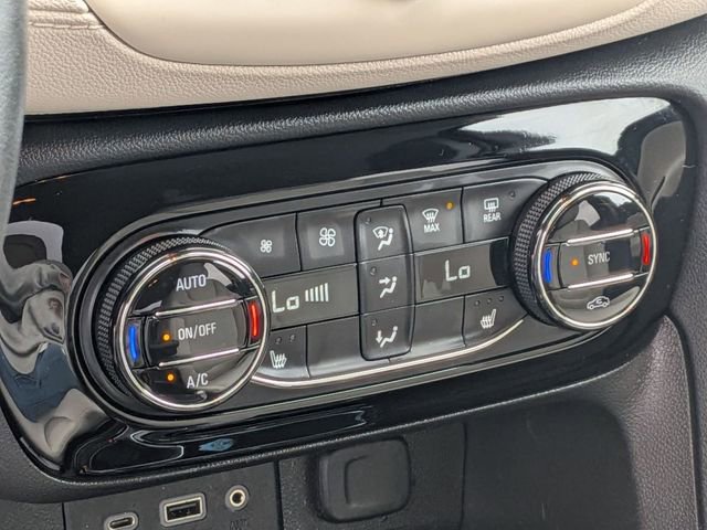 Used 2023 Buick Encore GX Select AWD/4WD image 22