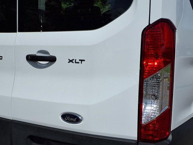 Certified 2023 Ford Transit 350 XLT RWD image 27