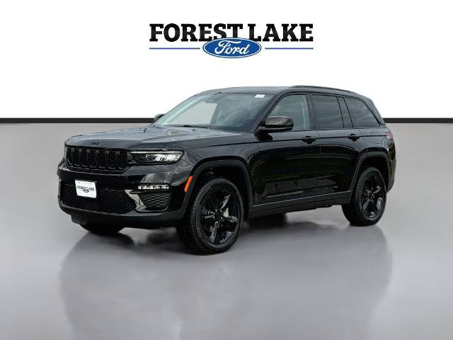Used 2023 Jeep Grand Cherokee Limited w/ Black Appearance Package AWD/4WD image 3