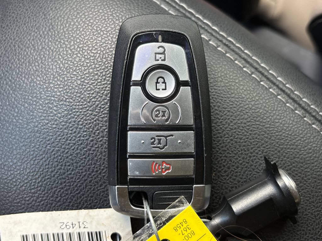 Certified 2021 Ford Escape SEL FWD image 34