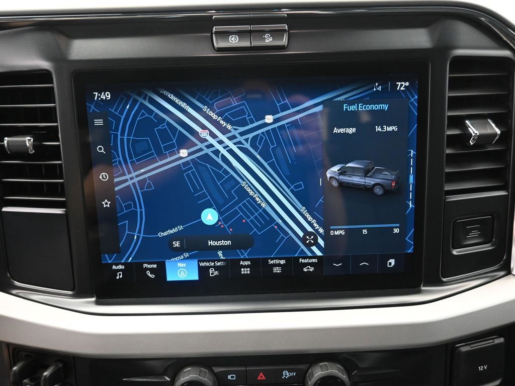 Certified 2025 Ford F250 XLT w/ Black Appearance Package image 4