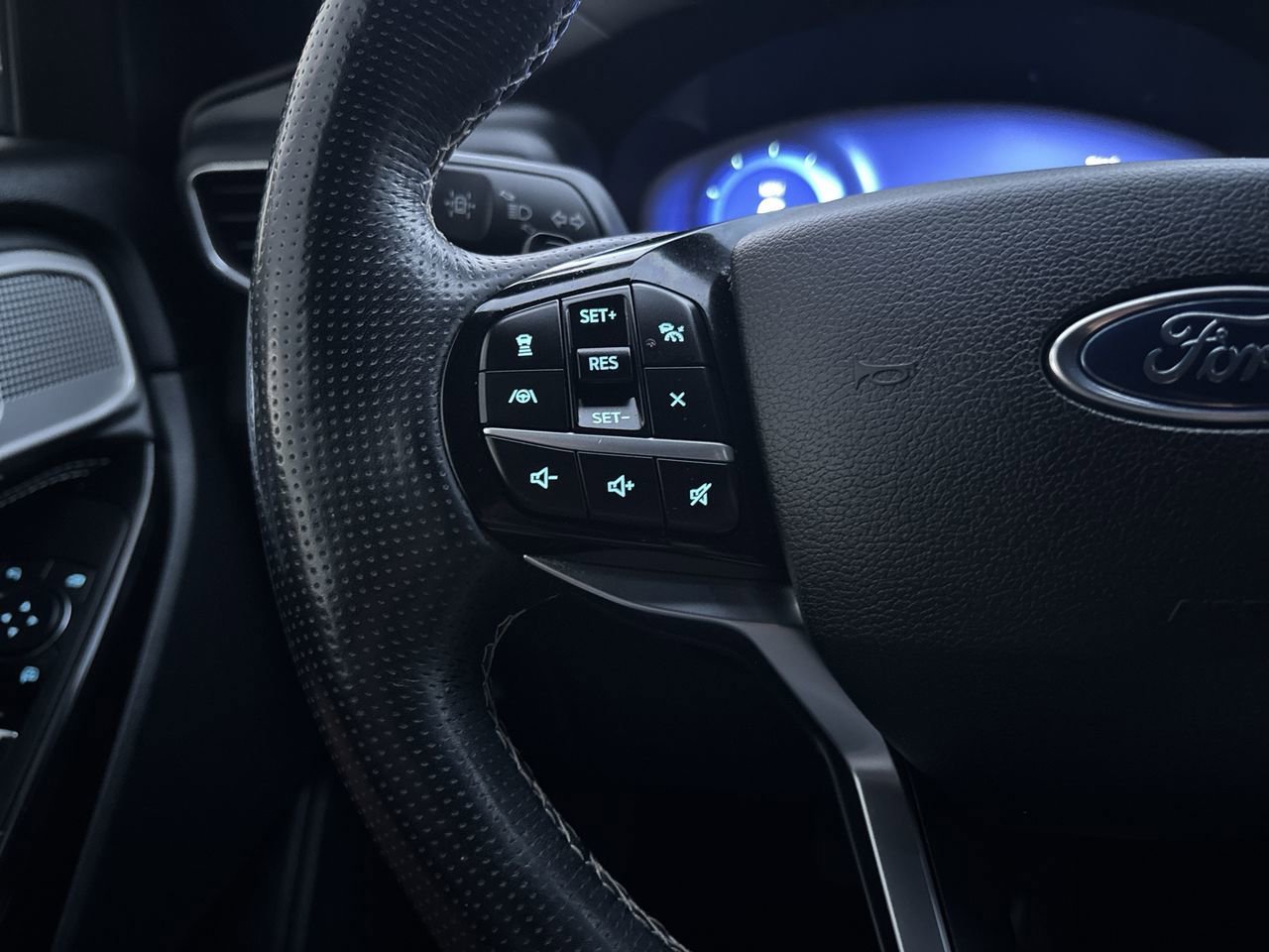 Certified 2021 Ford Explorer ST w/ Equipment Group 401A image 22