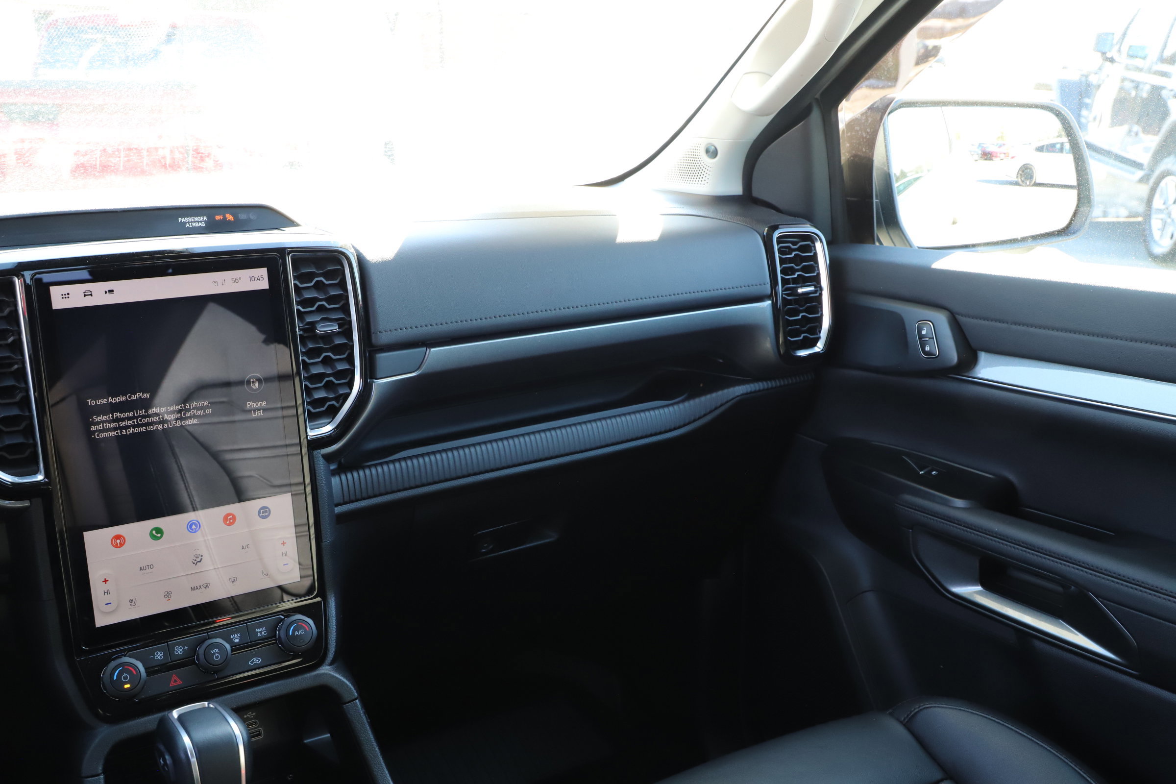 Certified 2025 Ford Ranger Lariat w/ Black Appearance Package image 29