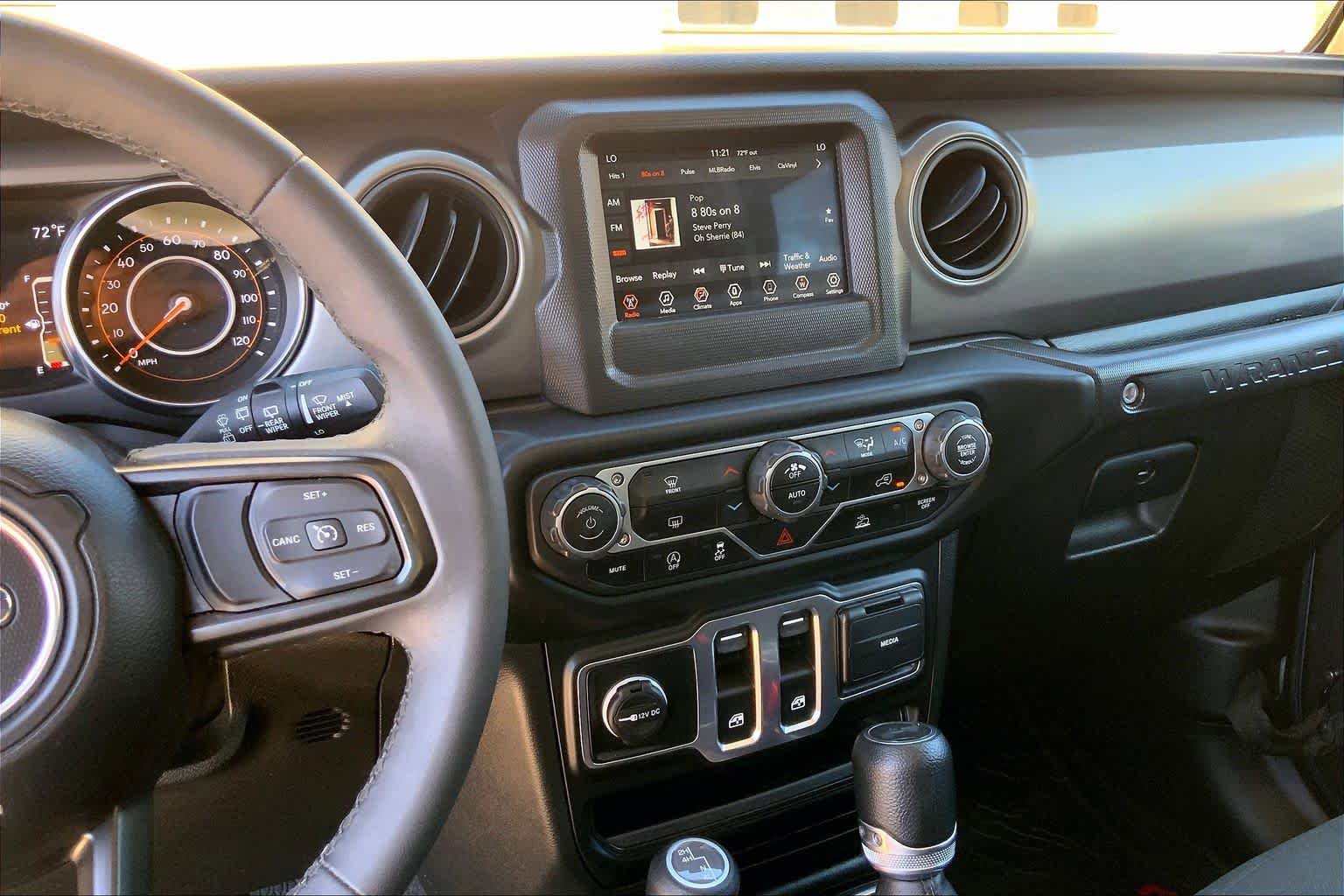 Used 2023 Jeep Wrangler Sport AWD/4WD image 7