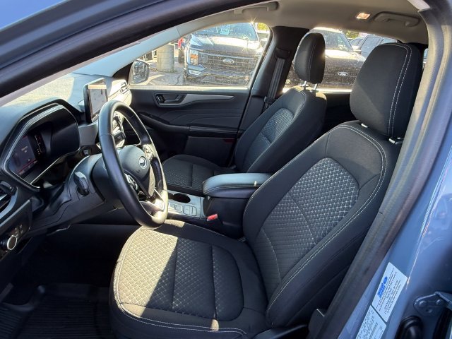 Certified 2023 Ford Escape Active AWD/4WD image 6