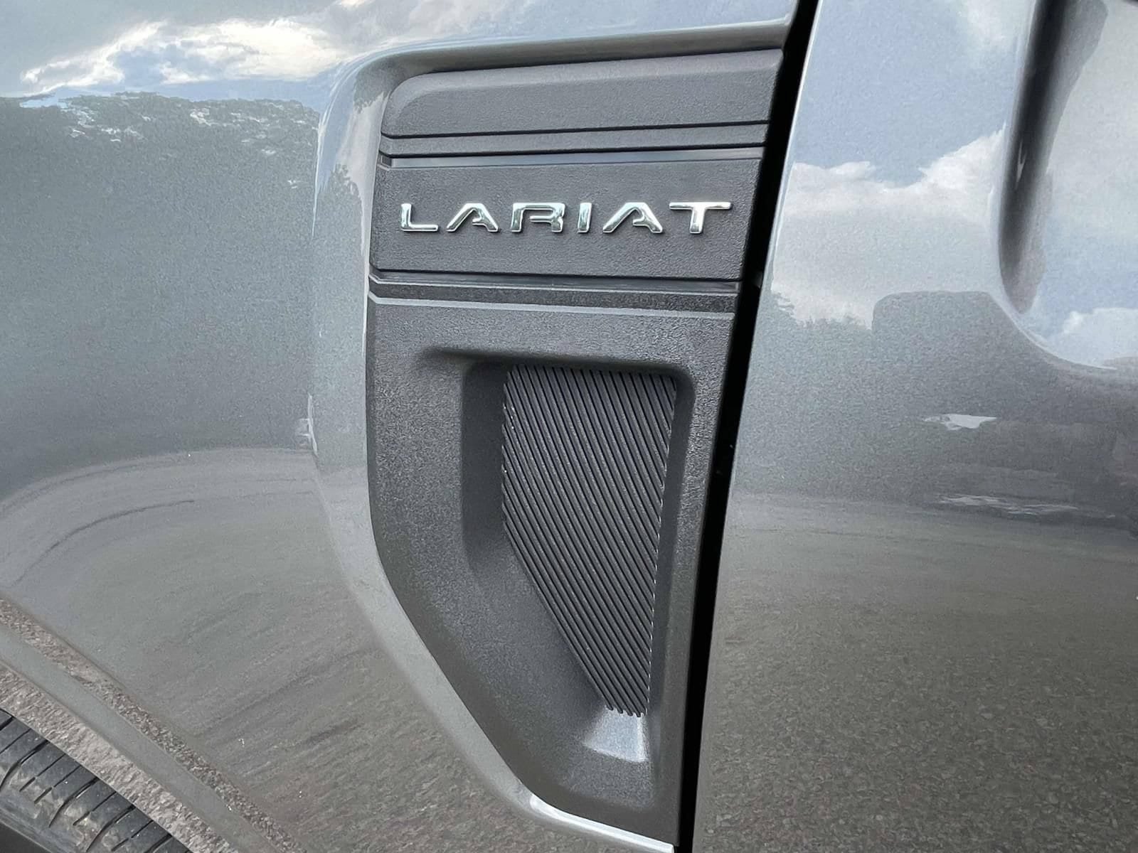 Certified 2024 Ford Maverick Lariat FWD image 12
