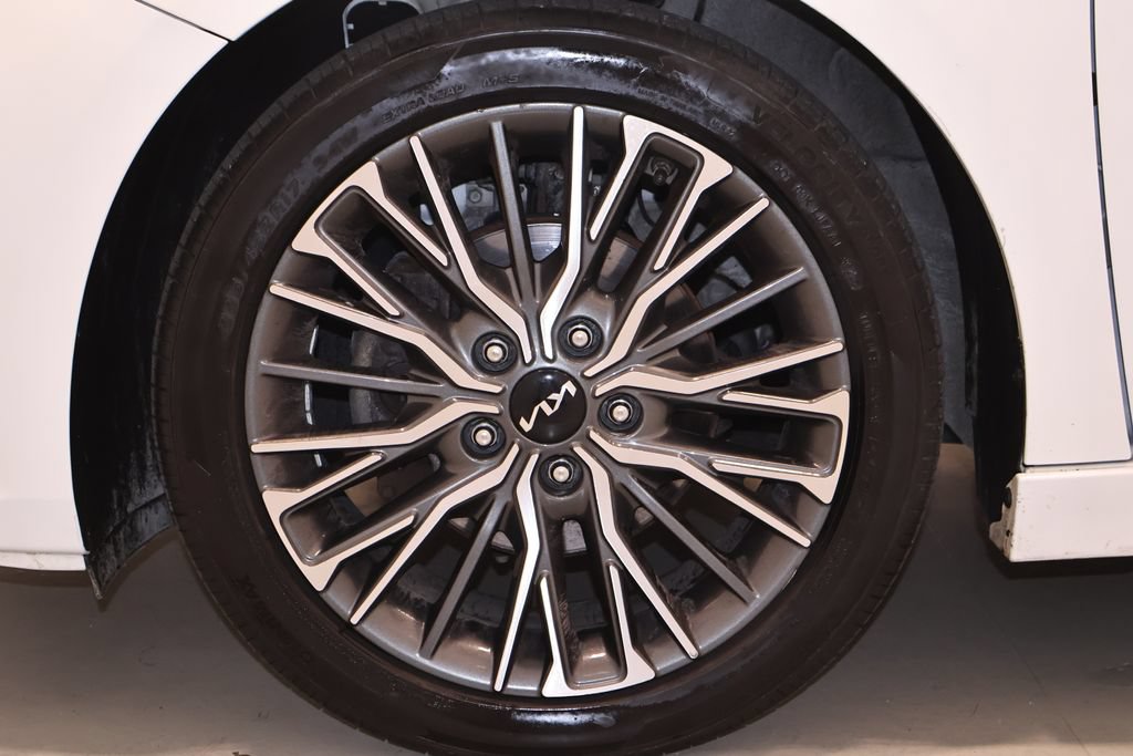 Used 2022 Kia Forte GT-Line w/ GT-Line Premium Package FWD image 34