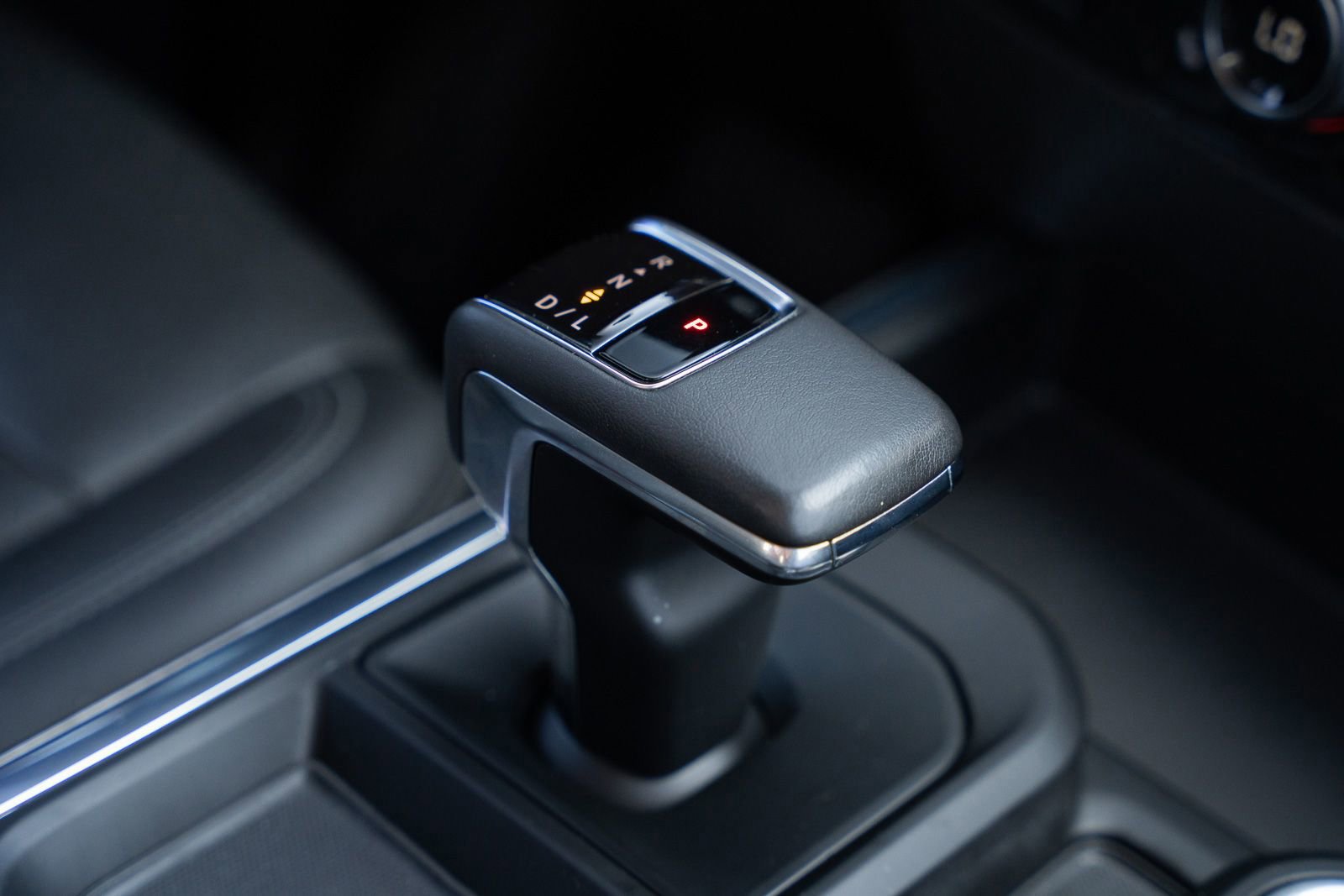 Used 2022 Chevrolet Silverado 1500 LTZ w/ LTZ Premium Package image 31