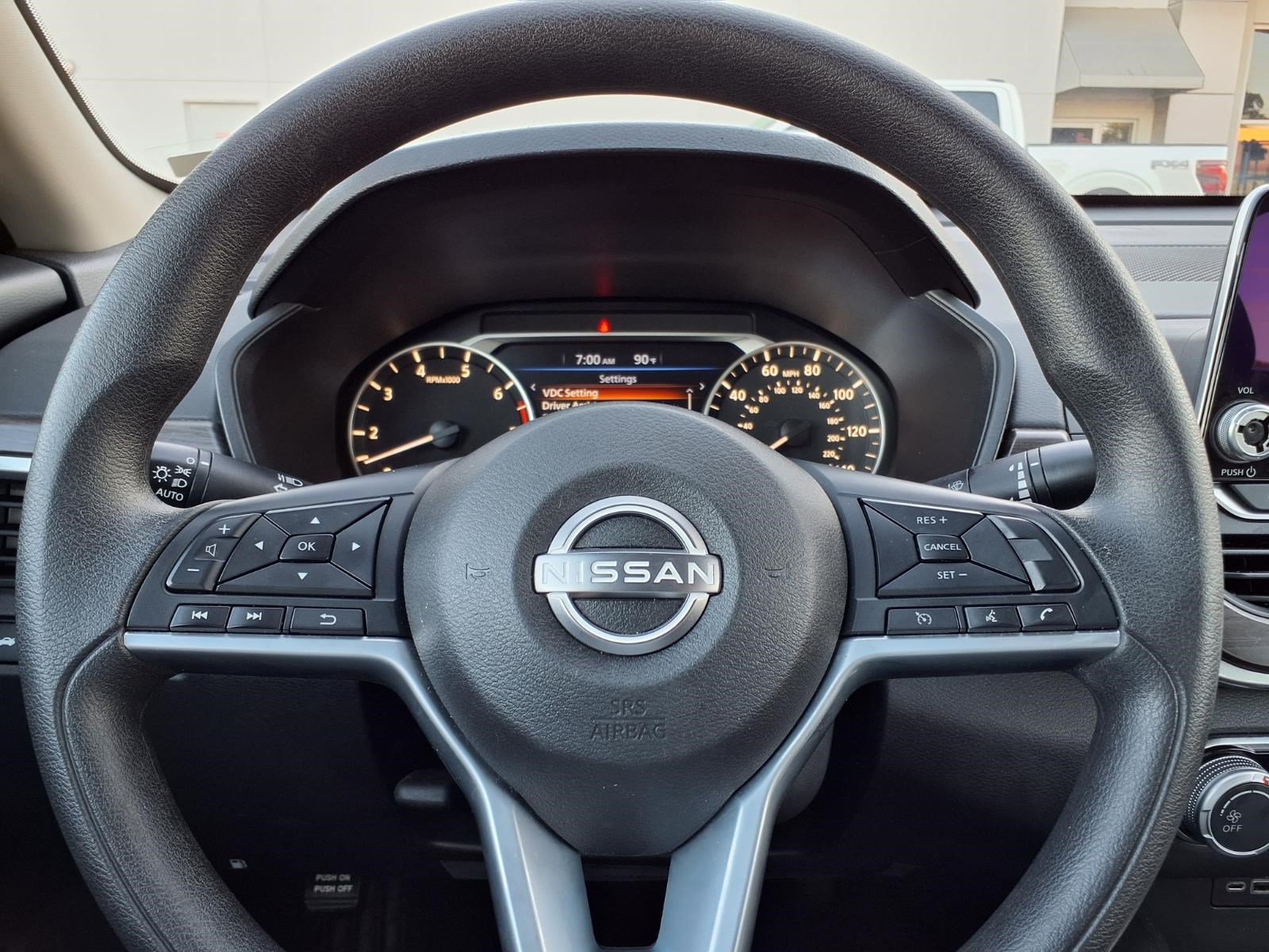 Used 2025 Nissan Altima 2.5 SV FWD image 23