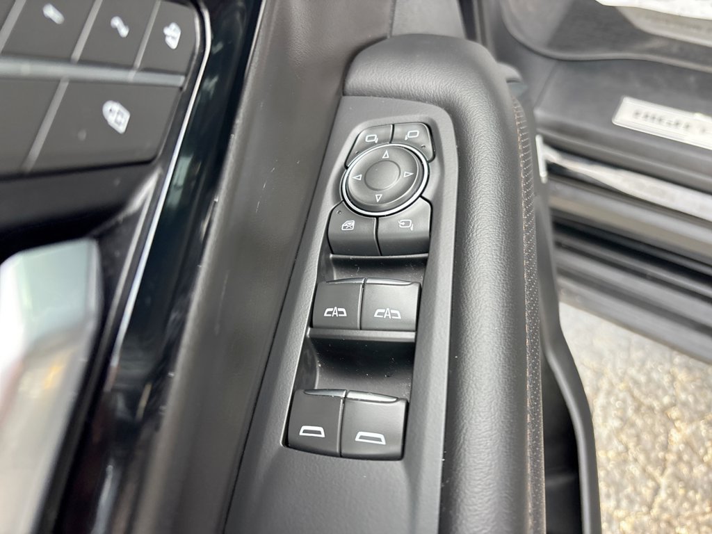 Used 2025 Chevrolet Tahoe High Country w/ Sun And Tow Package AWD/4WD image 28