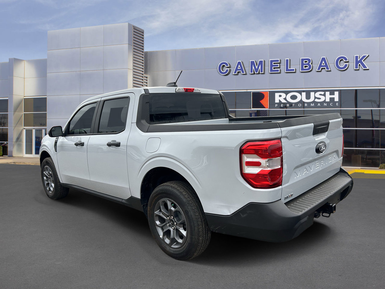 Certified 2025 Ford Maverick XLT w/ XLT Luxury Package AWD/4WD image 6