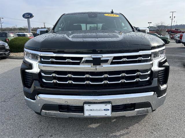 Used 2023 Chevrolet Silverado 1500 LTZ w/ LTZ Premium Package image 8