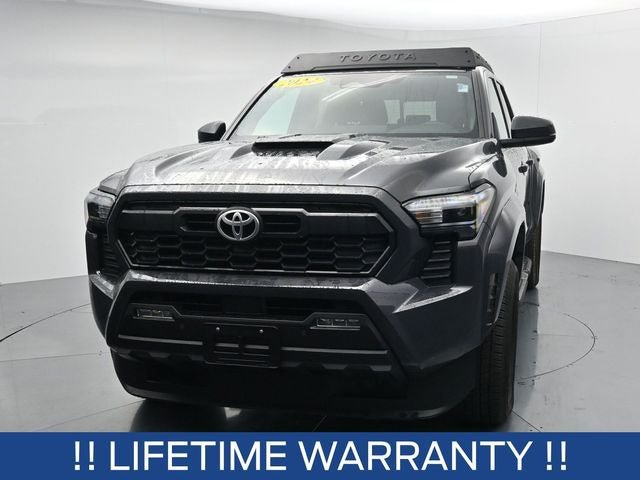 Used 2024 Toyota Tacoma TRD Sport w/ TRD Sport Upgrade Package AWD/4WD video 3