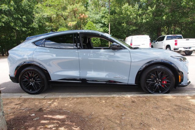 Certified 2025 Ford Mustang Mach-E Premium w/ Sport Appearance Package AWD/4WD image 8