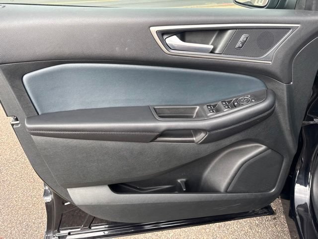 Certified 2022 Ford Edge SEL w/ Sport Appearance Package AWD/4WD image 15