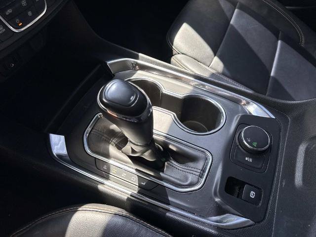 Used 2019 Chevrolet Traverse RS w/ LPO, Floor Liner Package FWD image 27