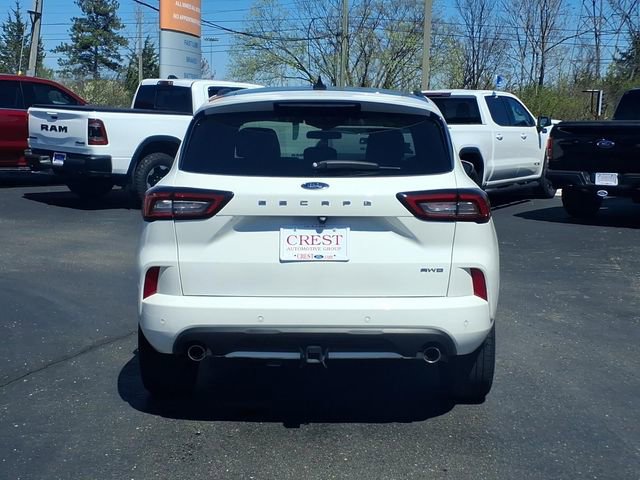 Certified 2024 Ford Escape ST-Line Select w/ Tech Pack #2 image 5