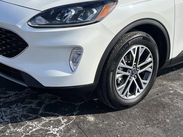 Certified 2022 Ford Escape SEL image 9