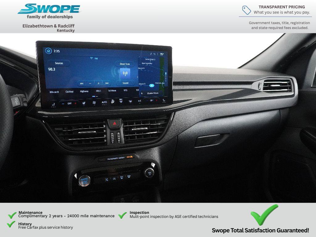 Certified 2025 Ford Escape ST-Line w/ Tech Pack #1 AWD/4WD image 19