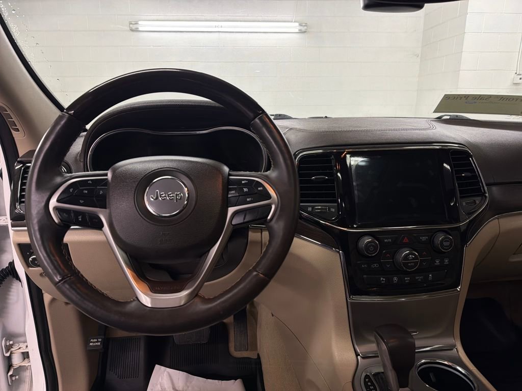 Used 2021 Jeep Grand Cherokee Overland image 13