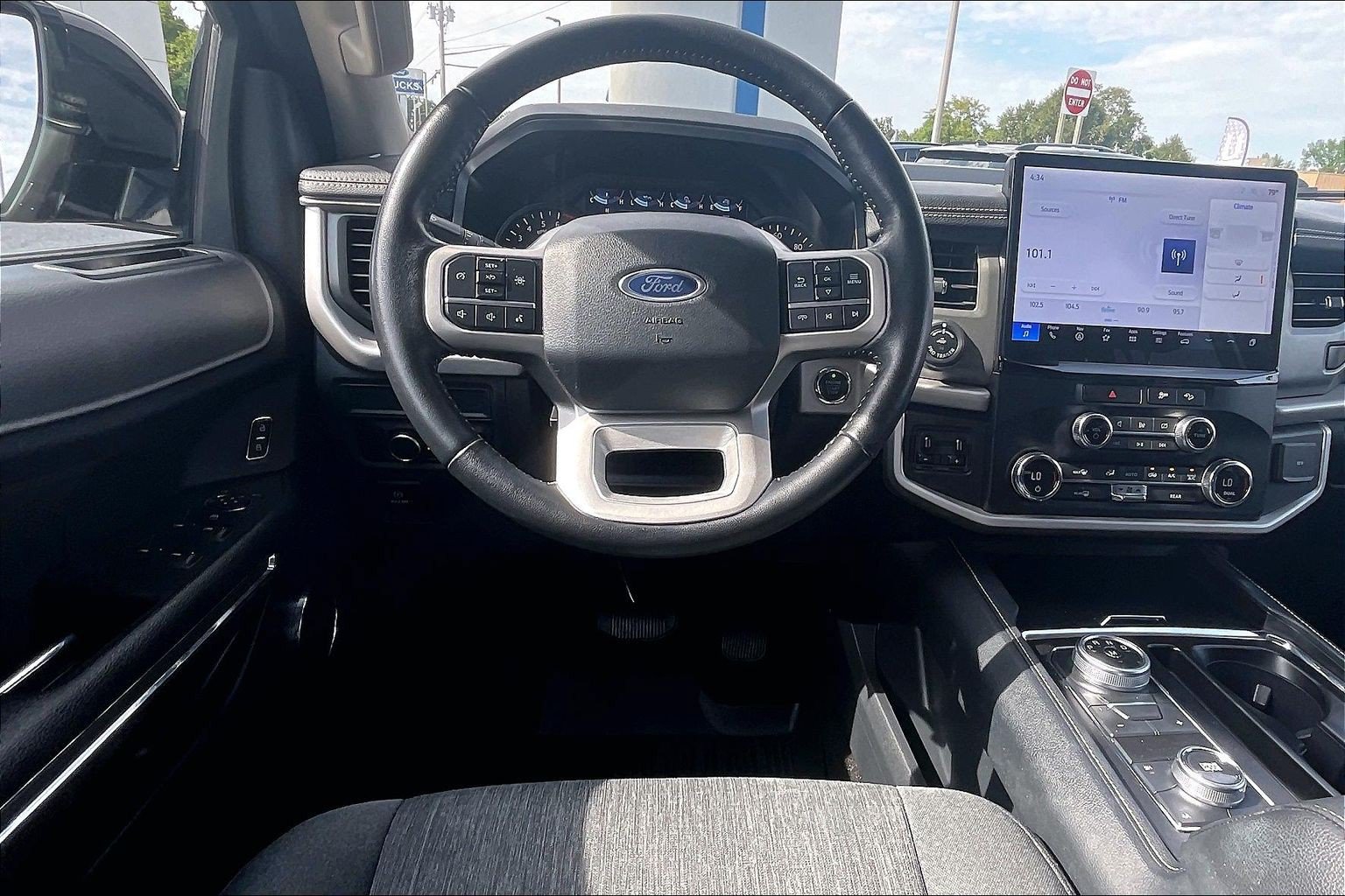 Certified 2023 Ford Expedition XLT AWD/4WD image 5