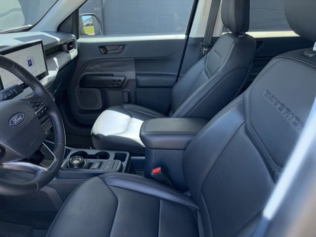 Certified 2025 Ford Maverick Lariat w/ Black Appearance Package AWD/4WD image 26