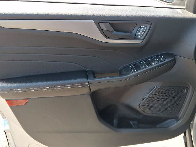 Certified 2023 Ford Escape Active AWD/4WD image 16