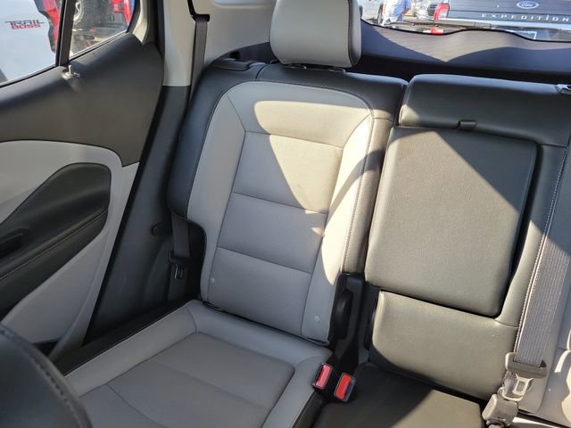 Used 2023 GMC Terrain SLT image 15