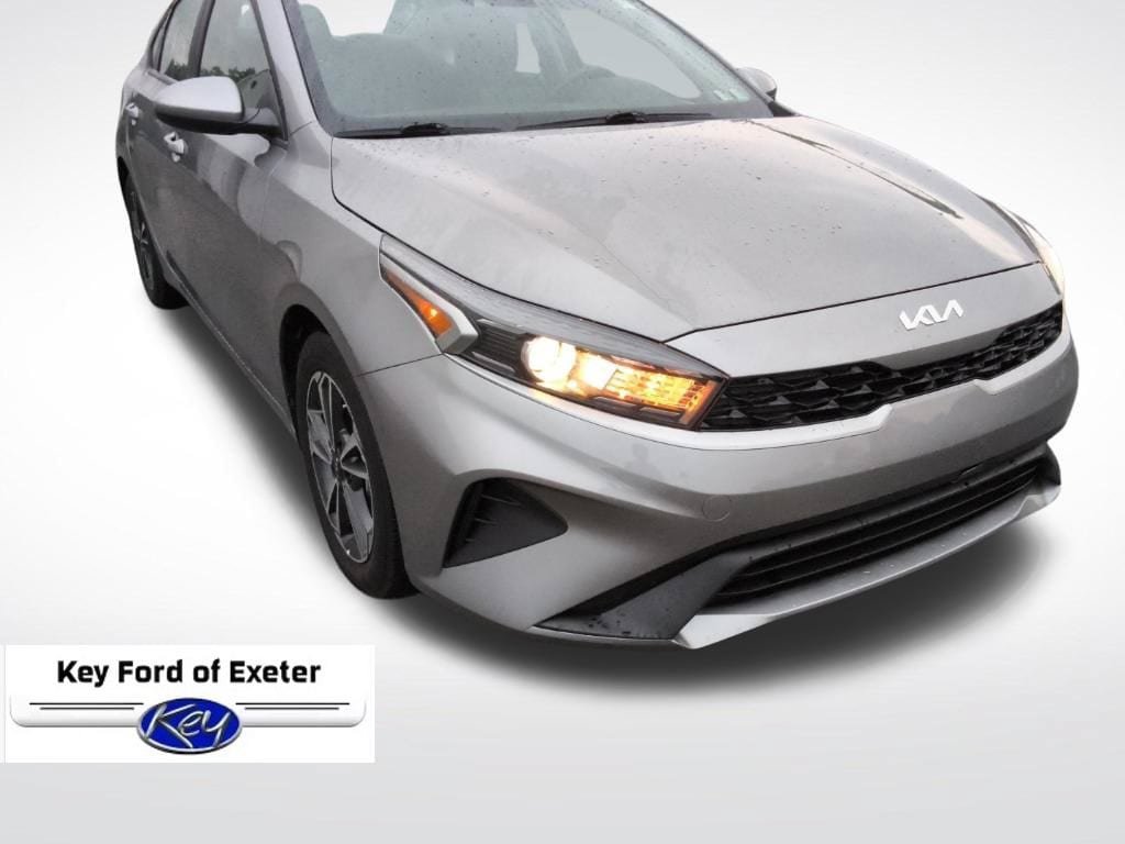 Used 2024 Kia Forte LXS FWD image 2