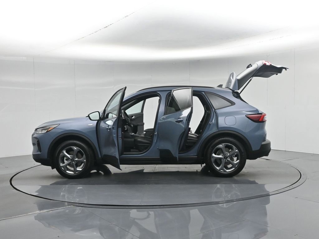 Certified 2025 Ford Escape ST-Line image 61