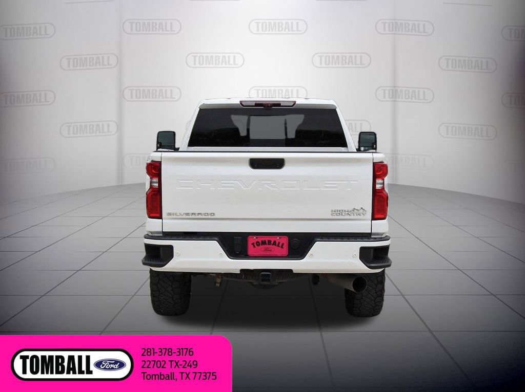 Used 2023 Chevrolet Silverado 2500 High Country w/ Technology Package AWD/4WD image 6