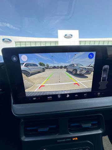 Certified 2025 Ford Maverick Lobo AWD/4WD image 16