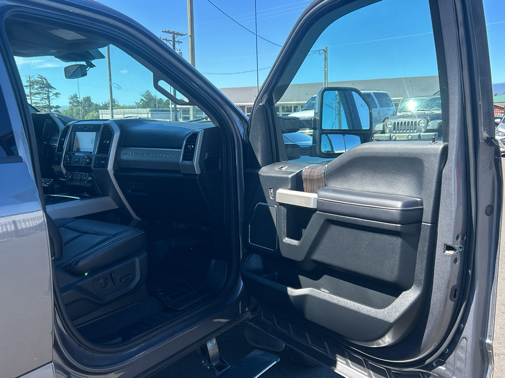 Certified 2021 Ford F350 Lariat w/ Lariat Ultimate Package AWD/4WD image 30