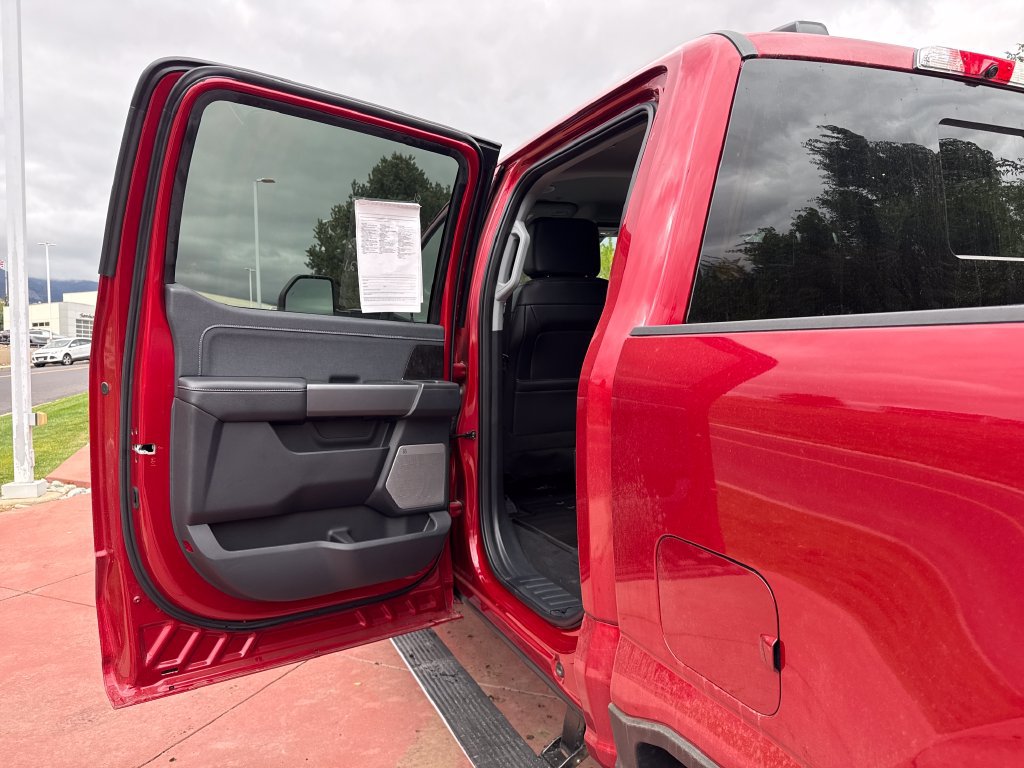 Certified 2024 Ford F250 Lariat w/ Lariat Ultimate Package AWD/4WD image 18