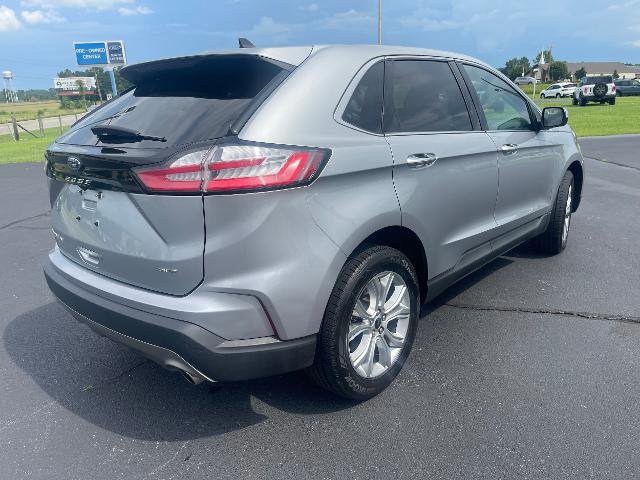 Certified 2024 Ford Edge Titanium image 4