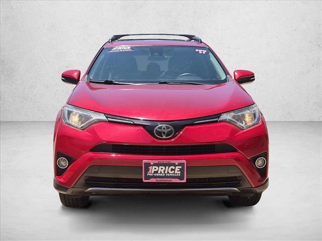 Used 2017 Toyota RAV4 XLE FWD image 2