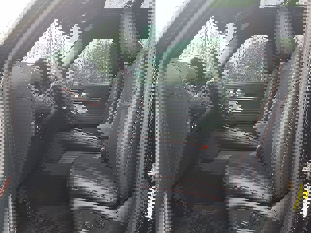 Certified 2025 Ford Explorer ST image 17