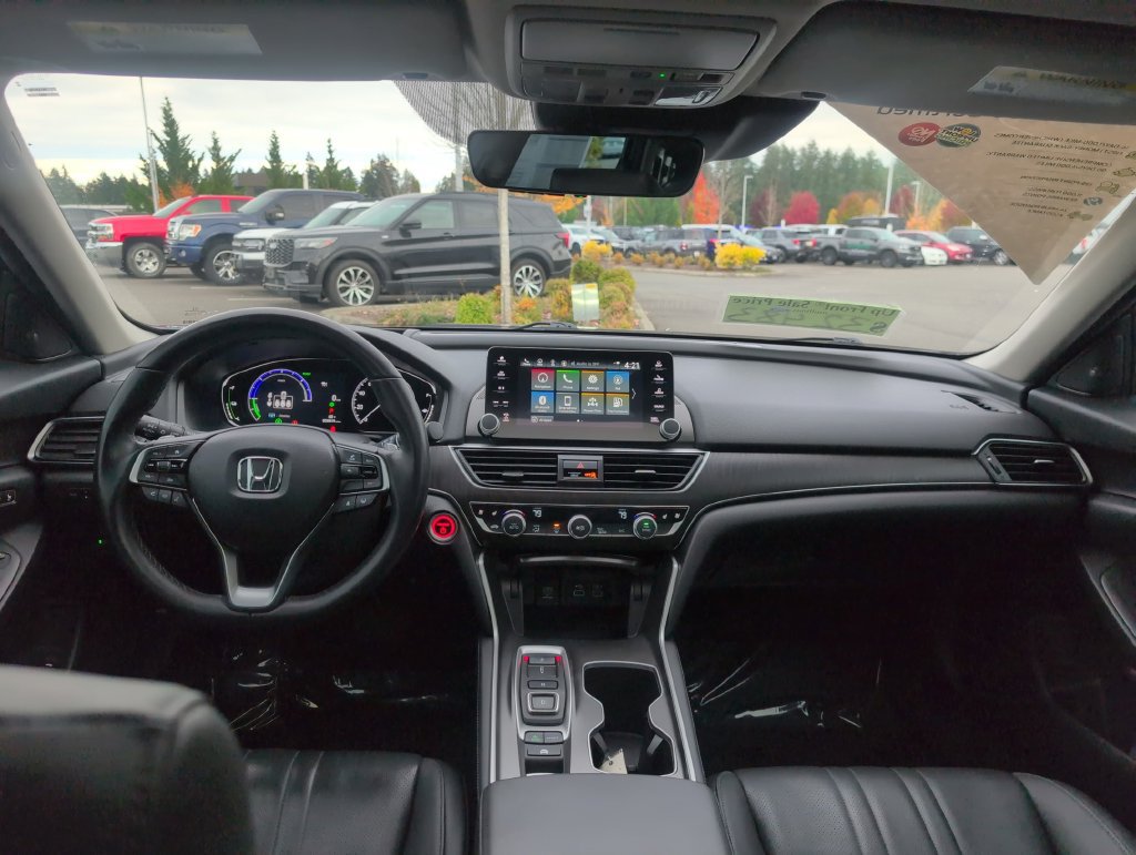 Used 2022 Honda Accord Touring image 6